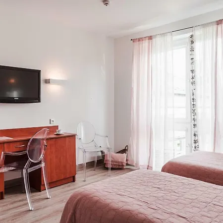 Affittacamere Dwor Biale Wino Kołbaskowo