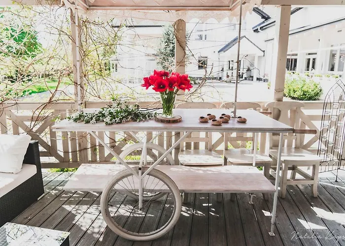 Dwór Białe Wino Pensión 4*