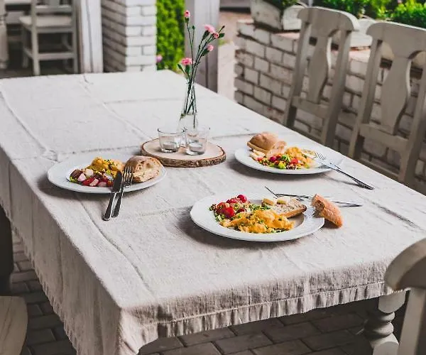 Dwor Biale Wino Affittacamere