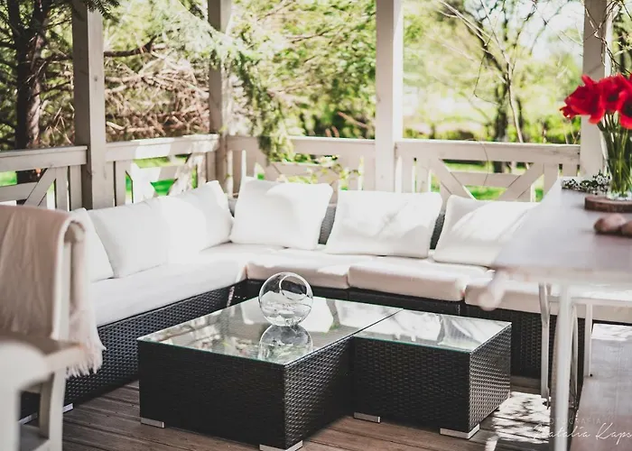 Dwór Białe Wino Pensión