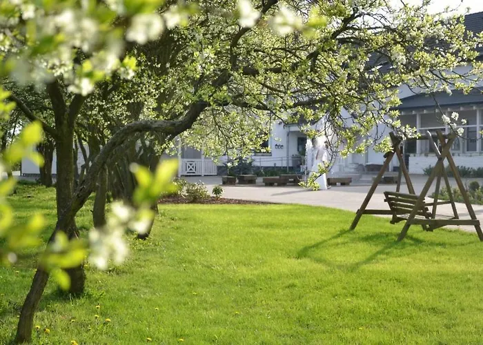 Pensión Dwór Białe Wino 4*