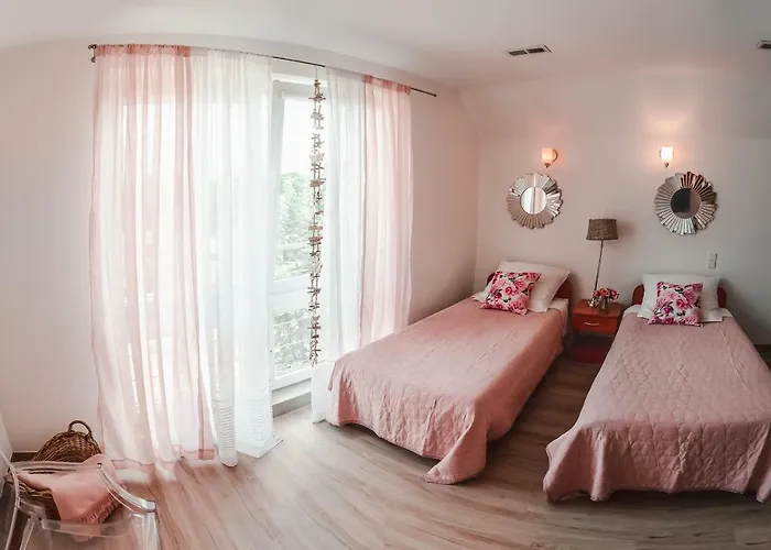 Dwór Białe Wino Pensión Kołbaskowo