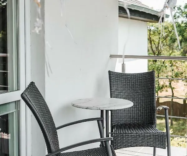 Dwór Białe Wino Pensión