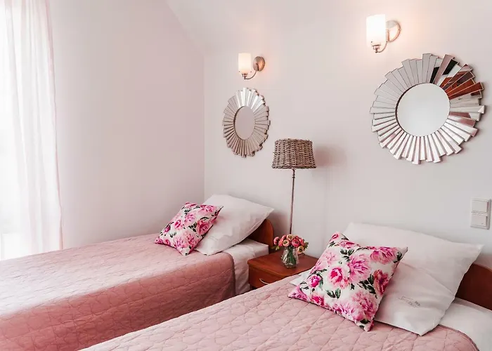 Dwor Biale Wino 4* Kołbaskowo