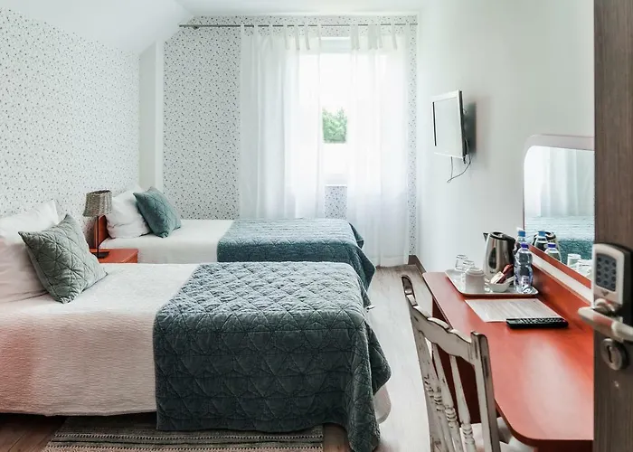 Dwór Białe Wino Pensión Kołbaskowo