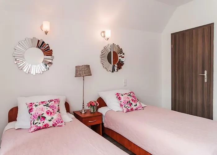 Affittacamere Dwor Biale Wino 4*